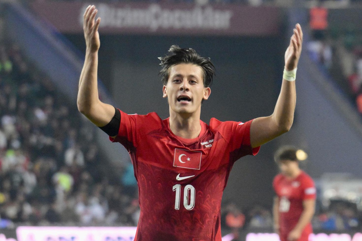 Türkiye formasıyla Arda Güler
